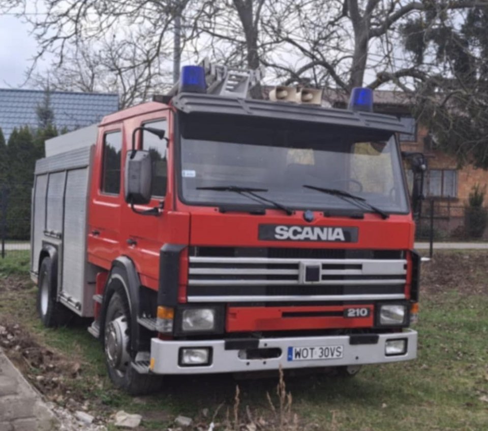 Ogłoszenie o przetargu na sprzedaż samochodu pożarniczego